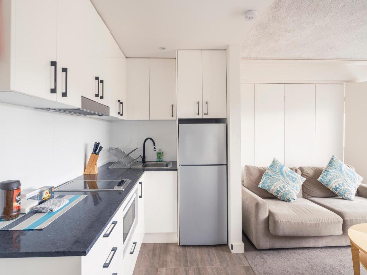 1Br Studio Near The Beach With Rooftop Pool Сидней Экстерьер фото